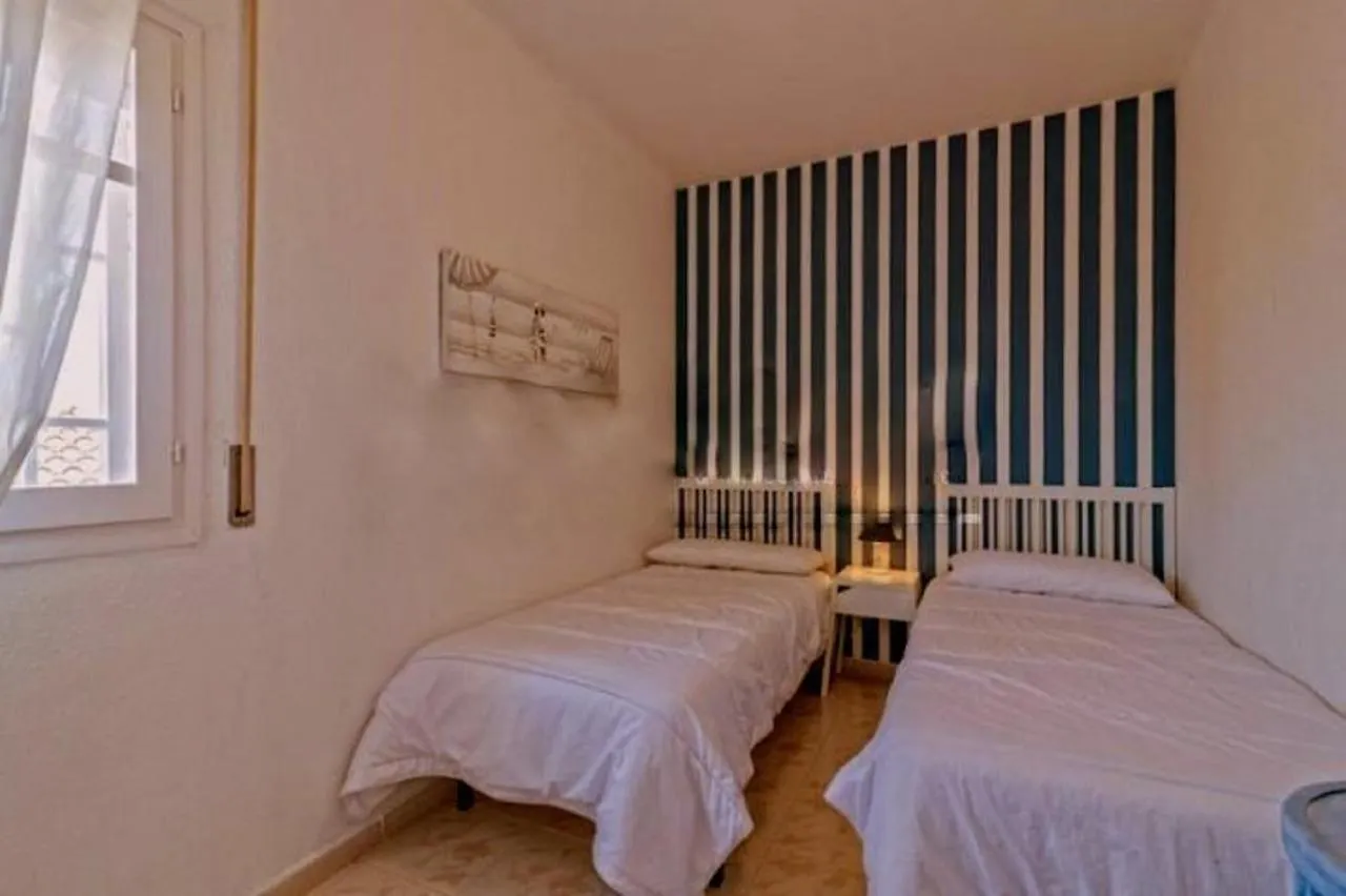 Chalet Santa Susana